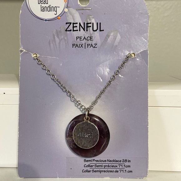 Amethyst peace necklace - Picture 3 of 3